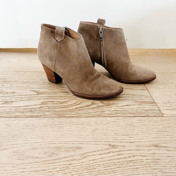Madewell Billie Suede Zip Up Ankle Boots. Size 7.5 - Picture 3 of 5